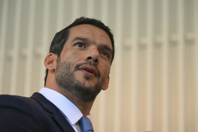Xaud revoluciona a CBF com planos ousados: cortes nos estaduais, fair play